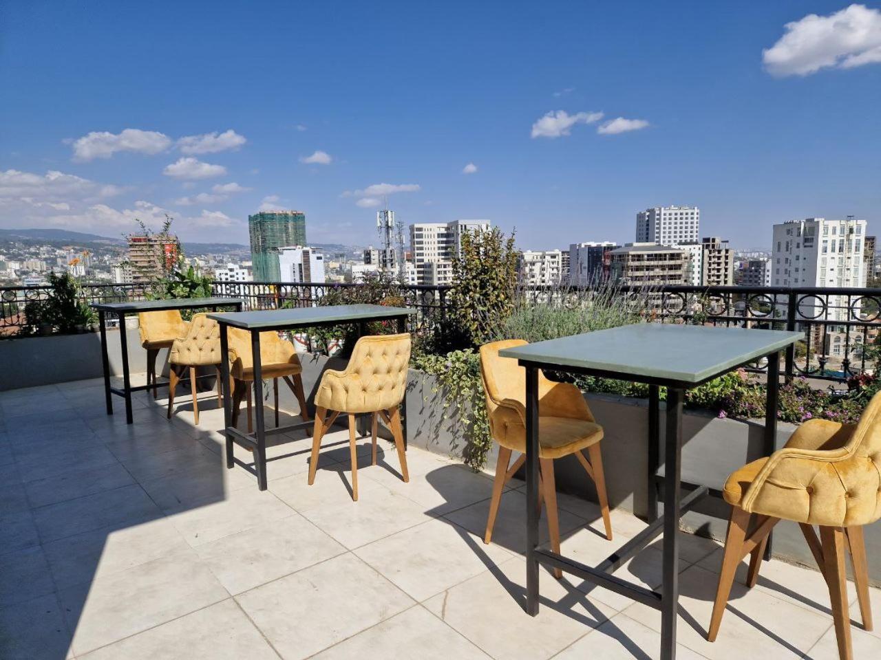 Zemilo Hotel Apartment Аддис-Абеба Экстерьер фото